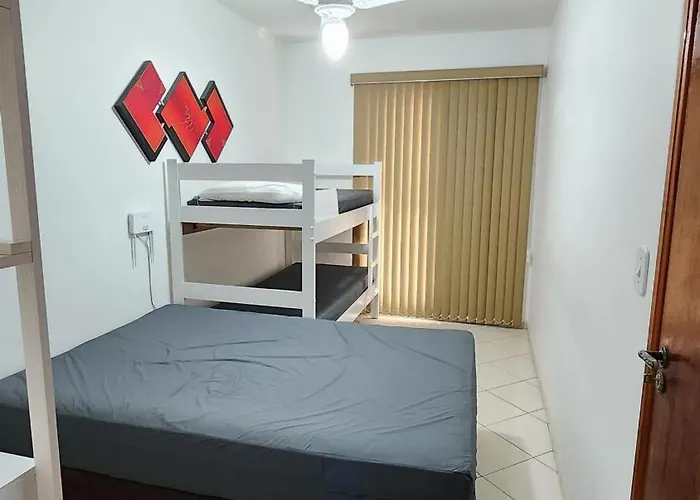 Apartamento Praia Grande Ubatuba 100 metros da praia ótima localização